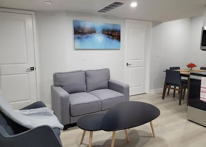 Beautiful Comfy Guest Suite In West Edm